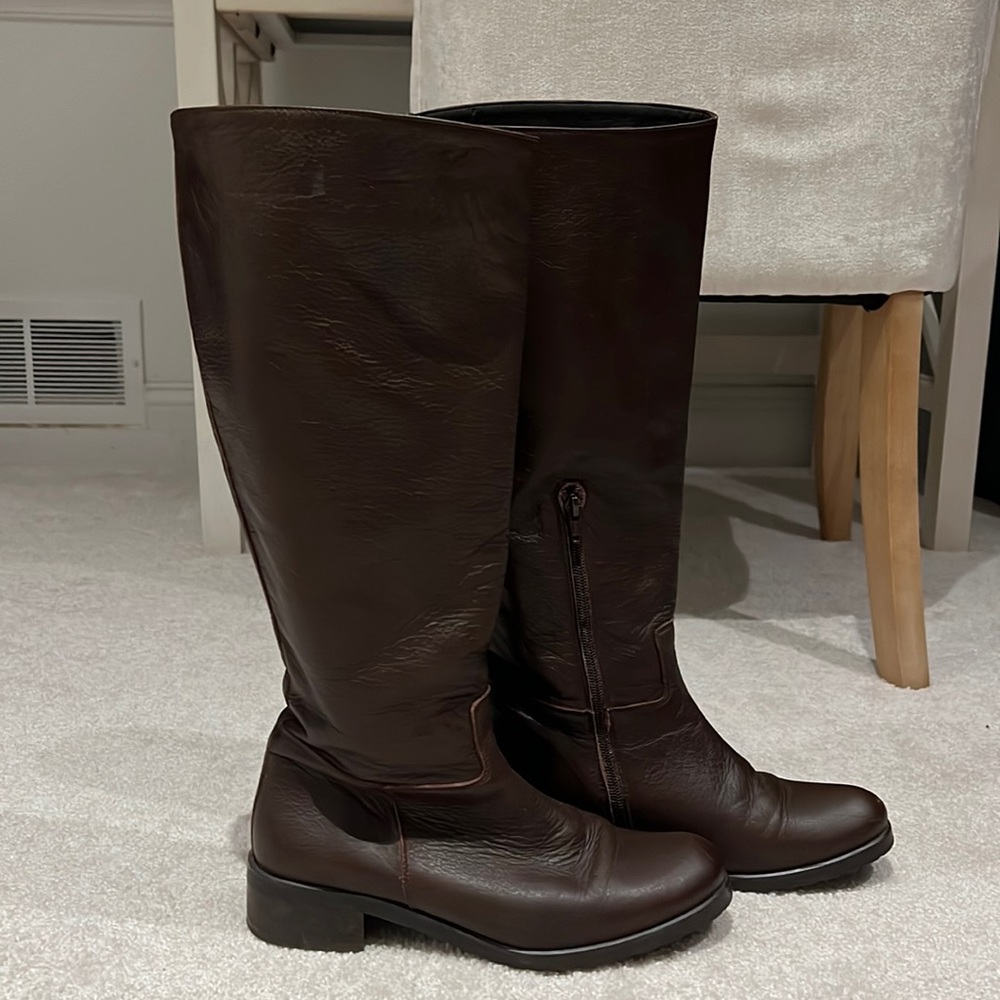 Leather riding boots